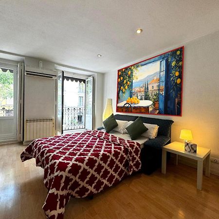 Prado Atocha Apartaments Madrid Luaran gambar