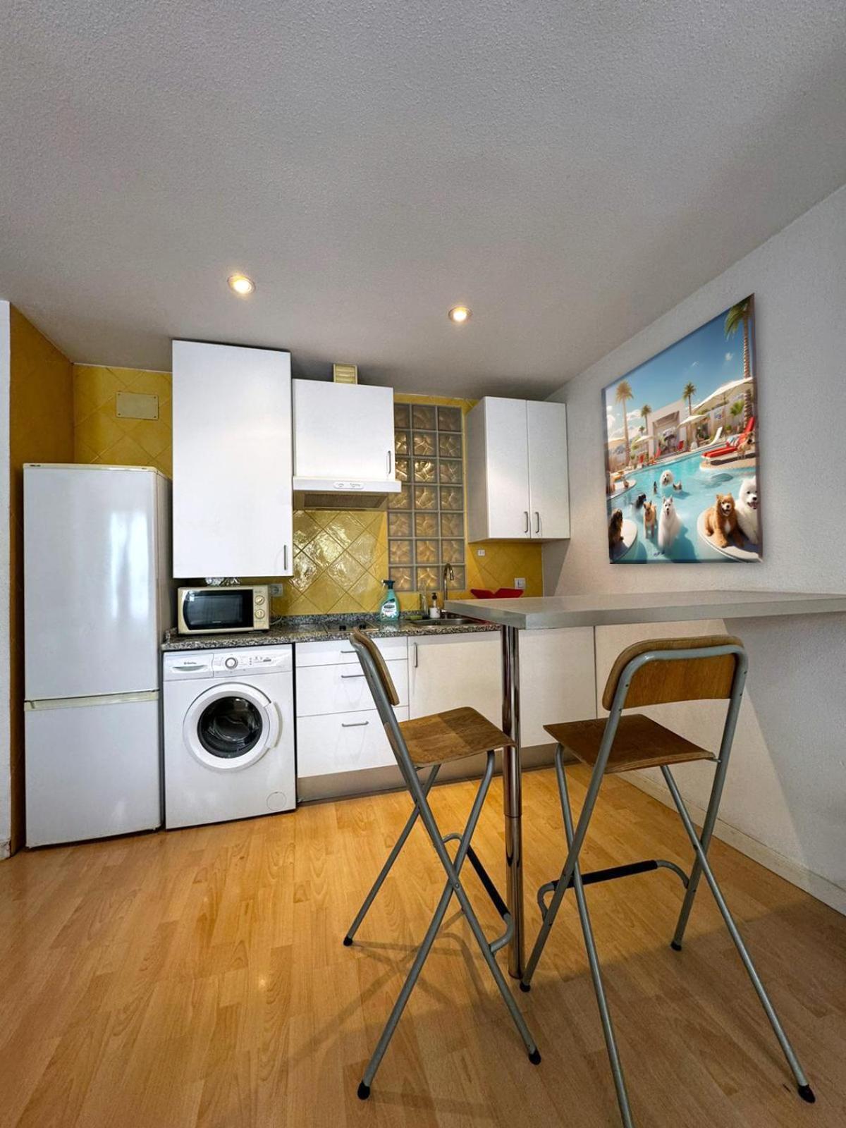 Prado Atocha Apartaments Madrid Luaran gambar